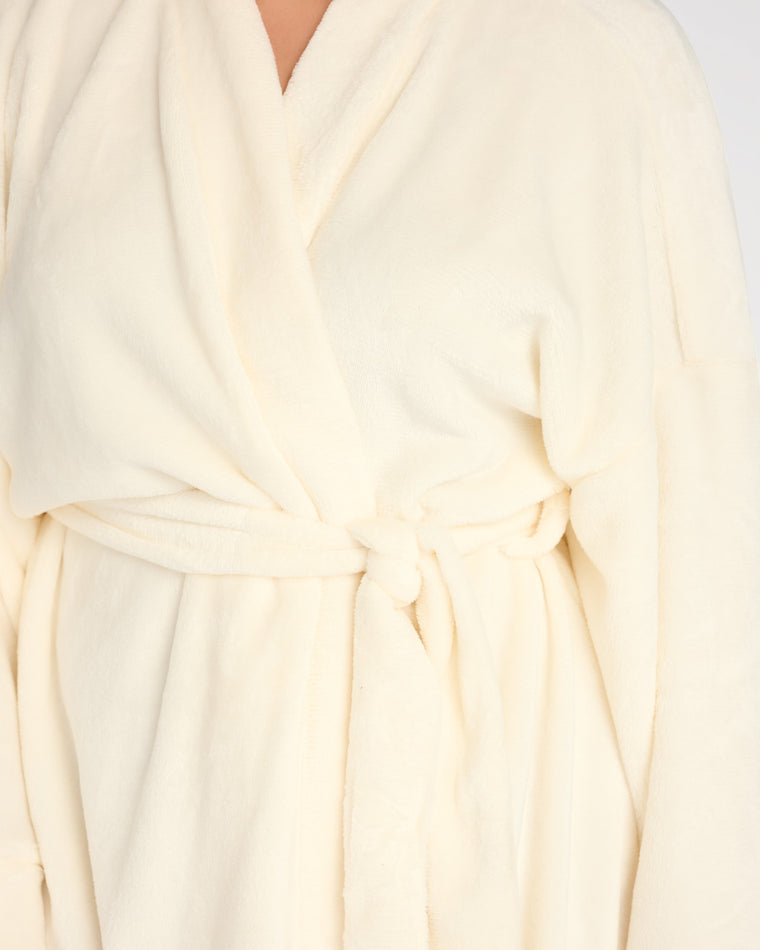 Sugar $|& Bobeau Sleepwear Long Sleeve Plush Robe - SOF Detail