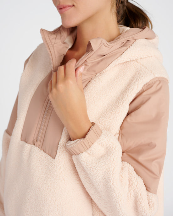 Vanilla Chai $|& Free People Movement Lead the Pack Pullover Fleece - SOF Detail