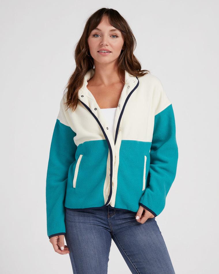 Alexandrite $|& Herizon Campfire Cozy Fleece Jacket - SOF Front