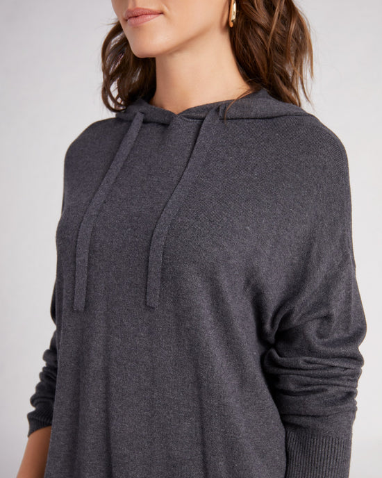 Grey $|& MOVESGOOD Hommi Sweater - SOF Detail