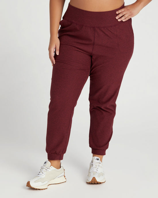 Red Wine $|& Interval Spacedye Motion Midi Jogger - SOF Front