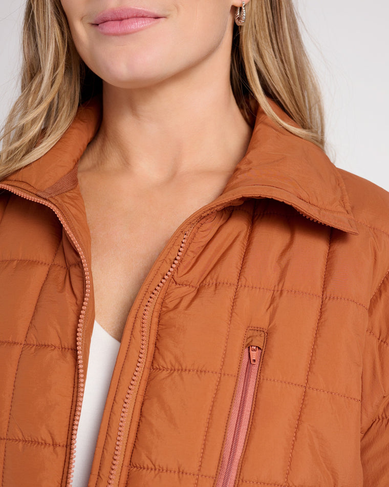 Brown $|& Vanilla Bay Cropped Quilted Puffer Jacket - SOF Detail