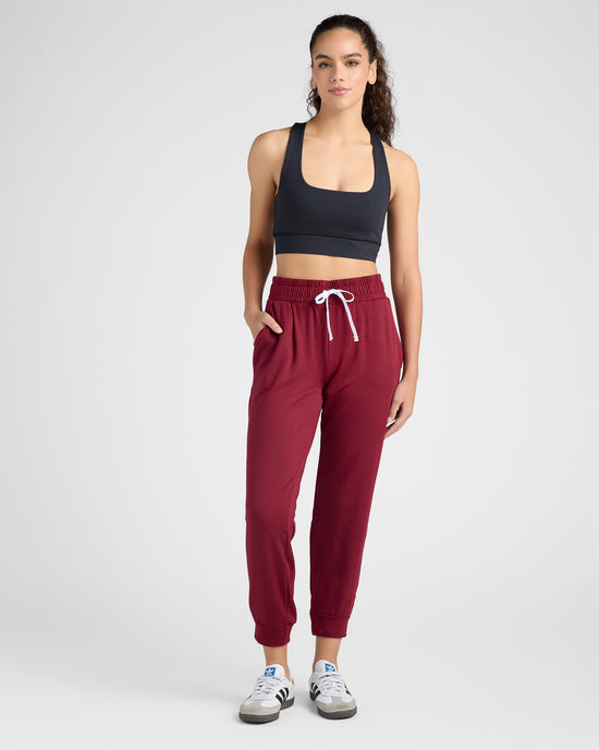 Cabernet $|& Interval Flex Jogger - SOF Full Front