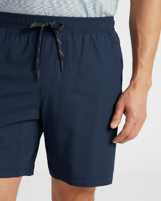 True Navy $|& Rhone 7" Pursuit Short Unlined - SOF Detail