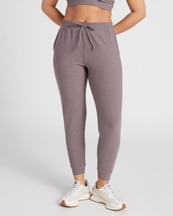 Heathered Night Shade $|& Interval Highland Spacedye Jogger - SOF Front