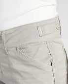 Sharkskin $|& Kensie Mid Rise Double Roll Twill Short - SOF Detail