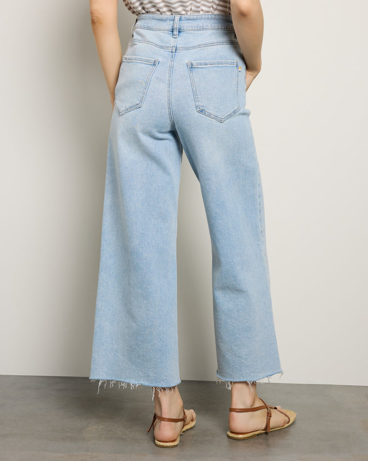 Light Wash $|& SEAS Joni Wide Leg Jeans - SOF Back