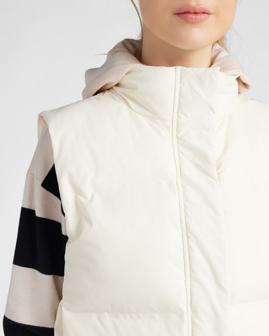 Cappuccino Foam $|& Thread & Supply Aspen Vest - SOF Detail