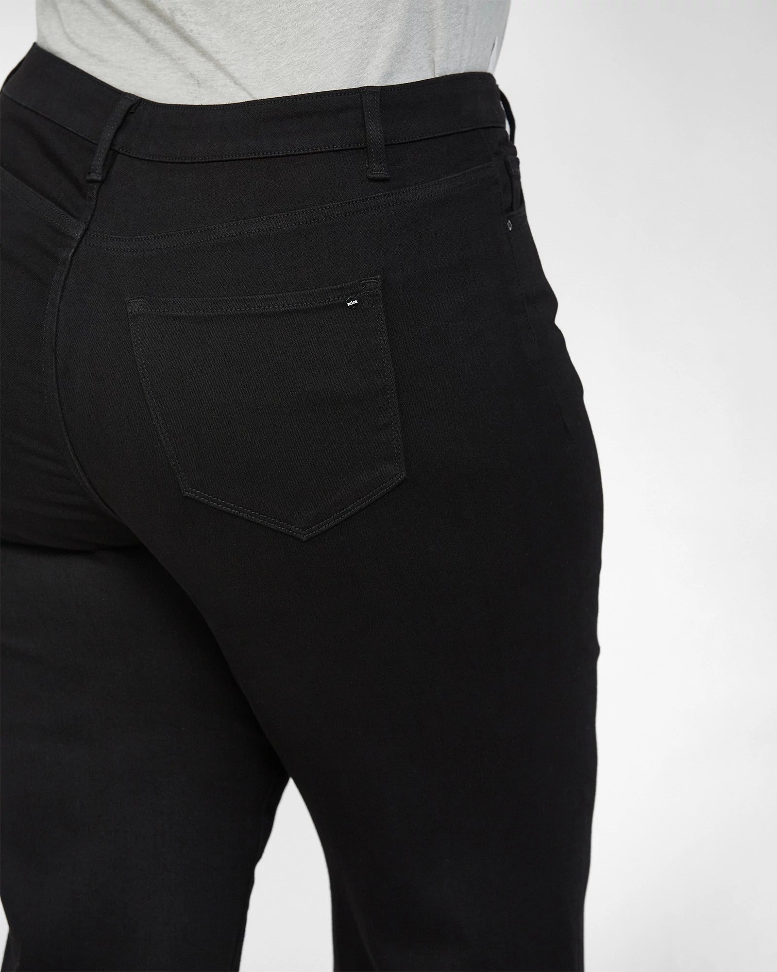 Black Beauty $|& Mica Denim Wide Leg Cropped Jeans - VOF Detail