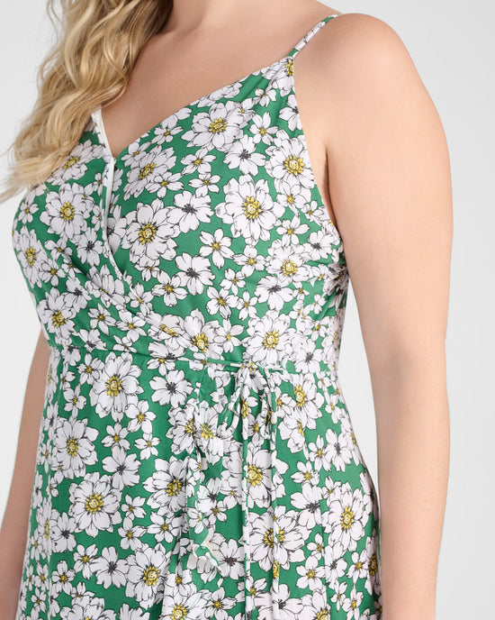 Green White Floral $|& Gilli Sleeveless V-Neck Dress - SOF Detail