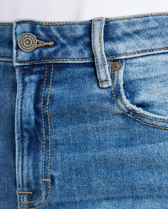 Medium Dark $|& Hidden The Logan High Rise Dad Jeans - SOF Detail
