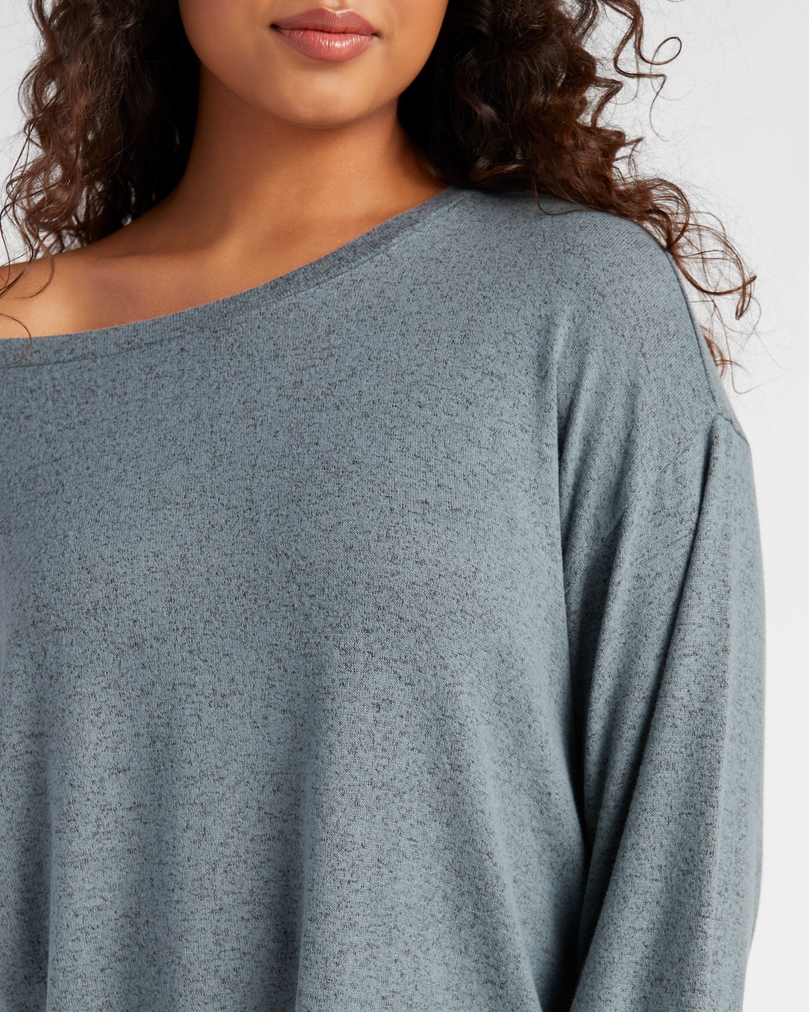 Frost Blue $|& Bobeau Cozy Pullover and Short Set - SOF Detail