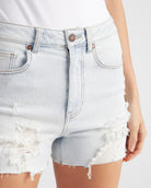 Light Wash $|& Herizon Miley Cut Off Short - SOF Detail
