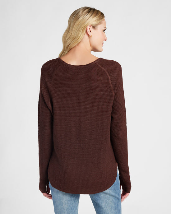 Chocolate $|& Herizon Wanderer Thumbhole Tunic - SOF Back