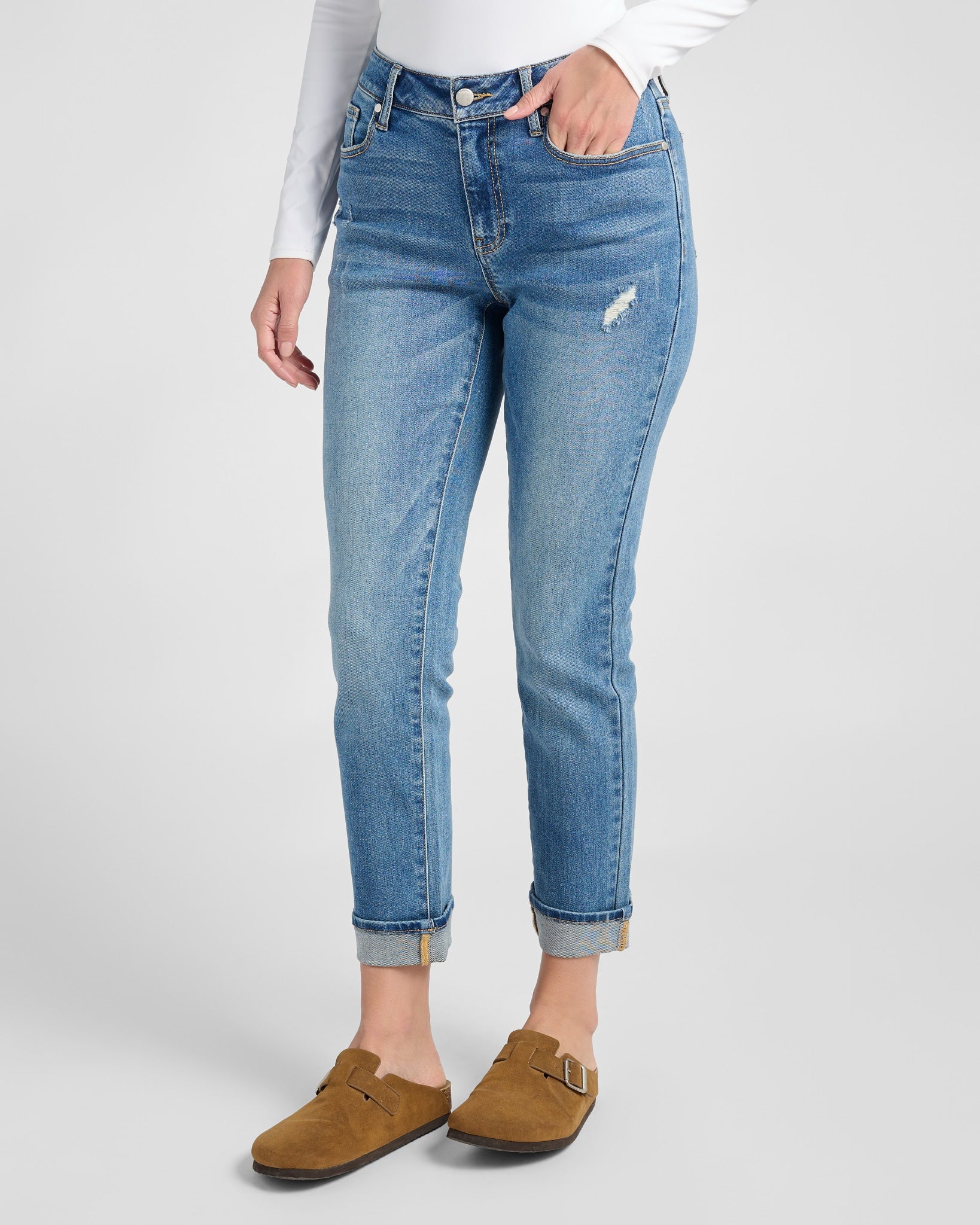 Medium Wash $|& SEAS Mid Rise Cuffed Slim Straight Leg Jeans - SOF Front