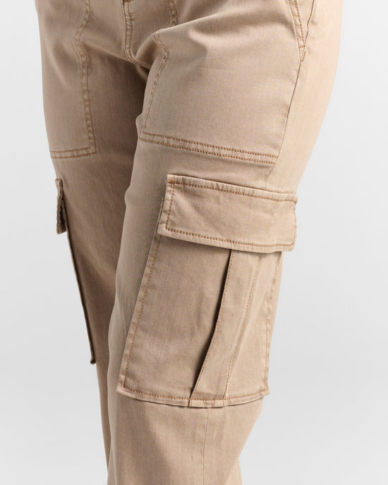 Nomad Beige $|& Herizon Niki Cargo Pant - SOF Detail