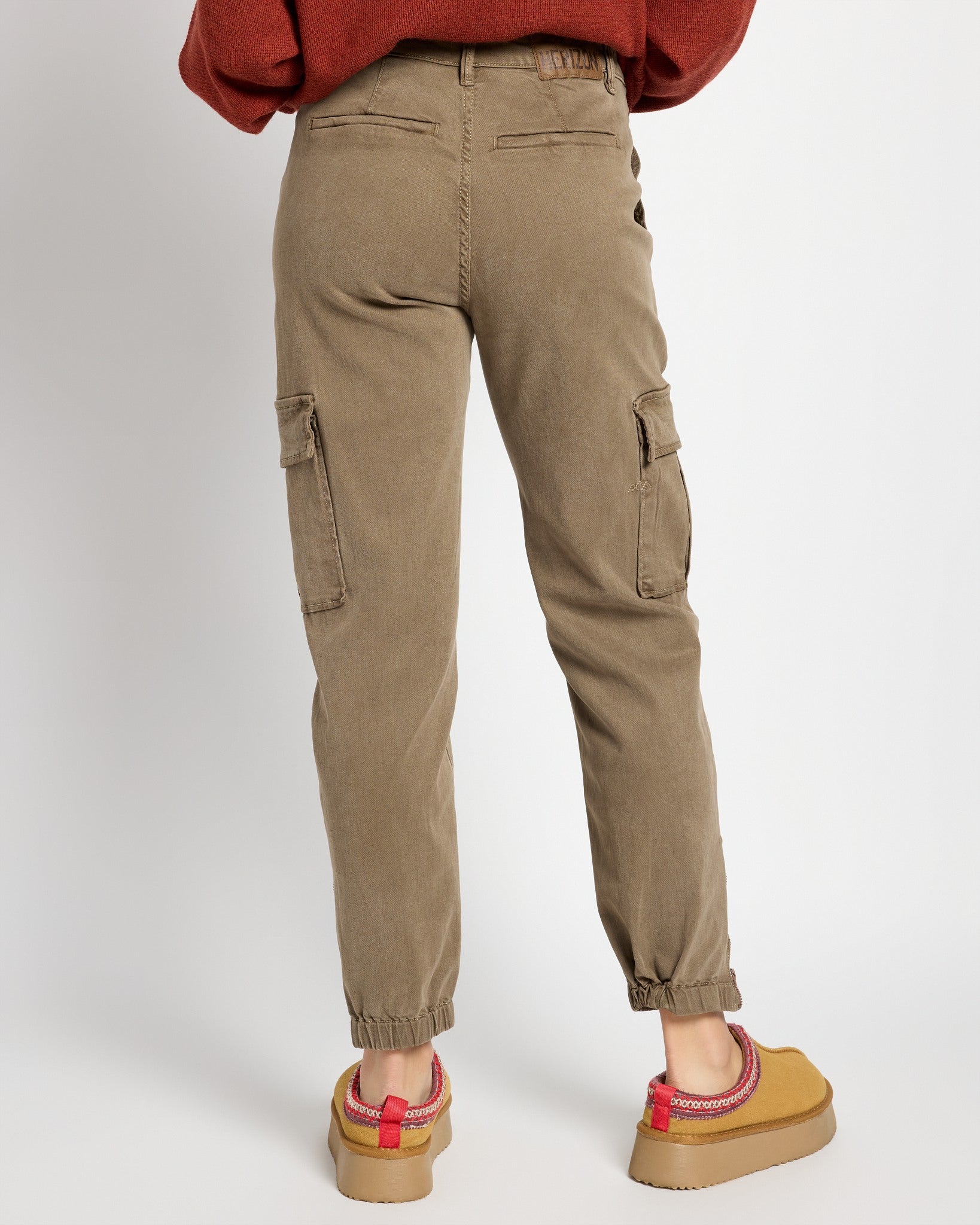 Coriander $|& Herizon Niki Cargo Pant - SOF Back