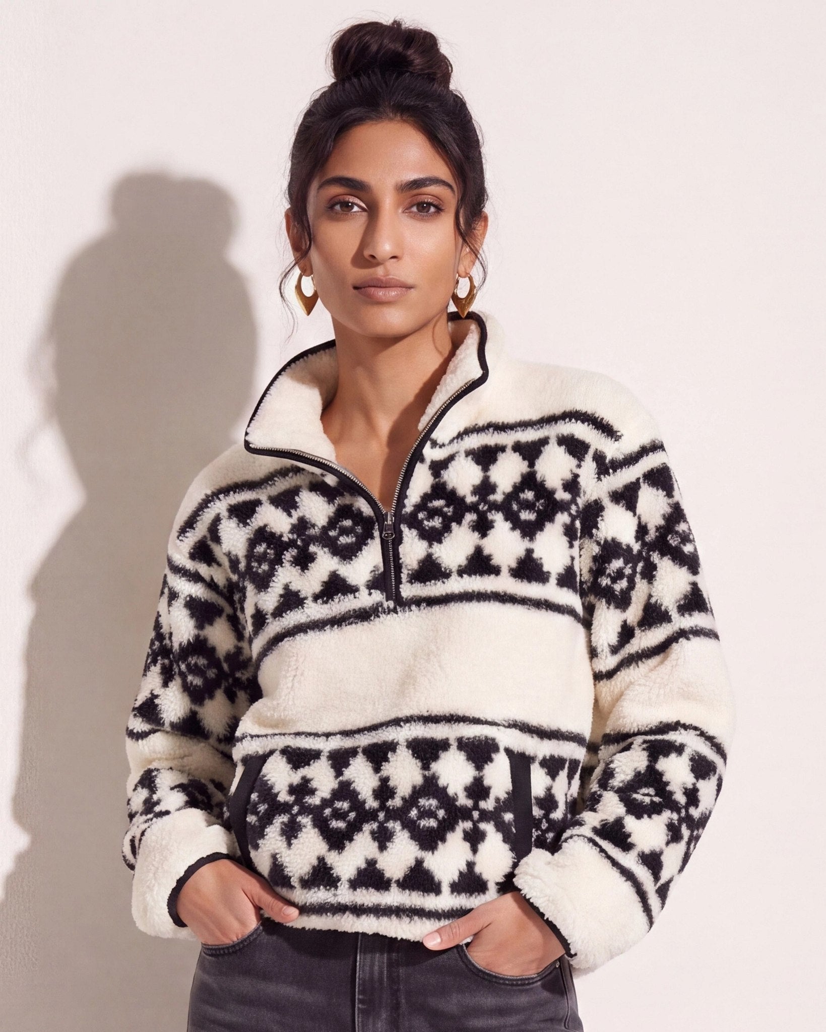 Cream Geo Stripe $|& SEAS Printed Sherpa Quarter Zip - SOF Front