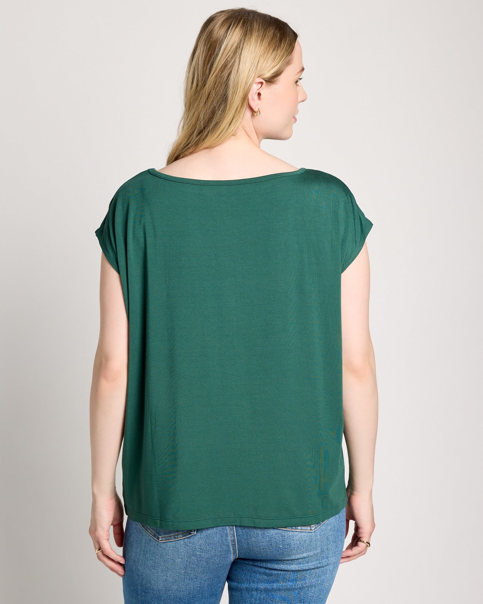 Hunter Green $|& SEAS Brentwood Boat Neck Top - SOF Back