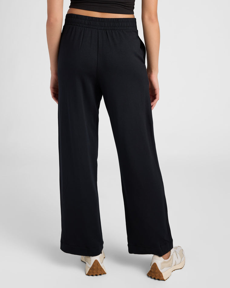 Black $|& Interval Flex Flat Front Wide Leg Pant - SOF Back