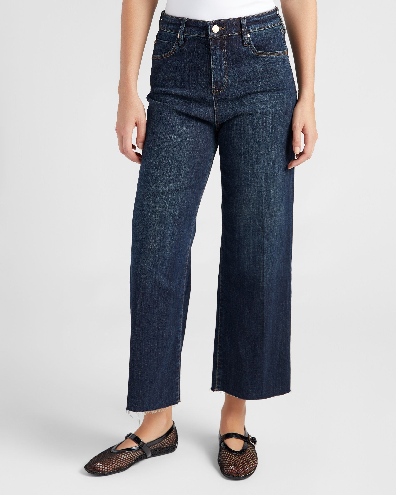 Eastmoor $|& Liverpool The Stride High Rise Wide Leg Jeans - SOF Front