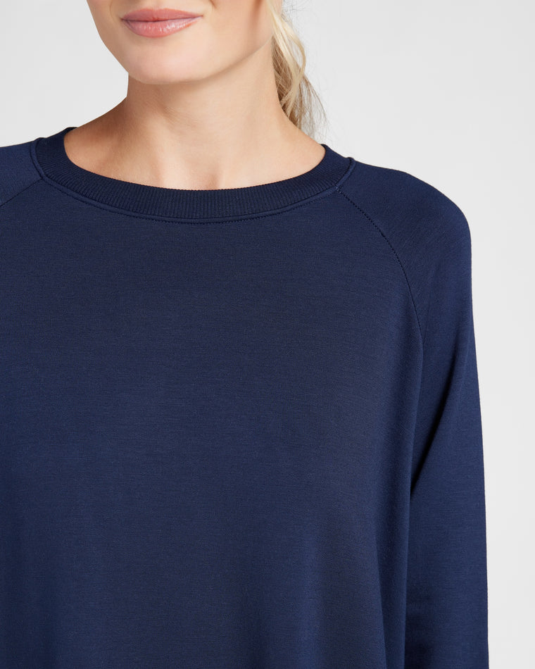 Navy $|& Interval Flex Fleece Crew Neck Top - SOF Detail