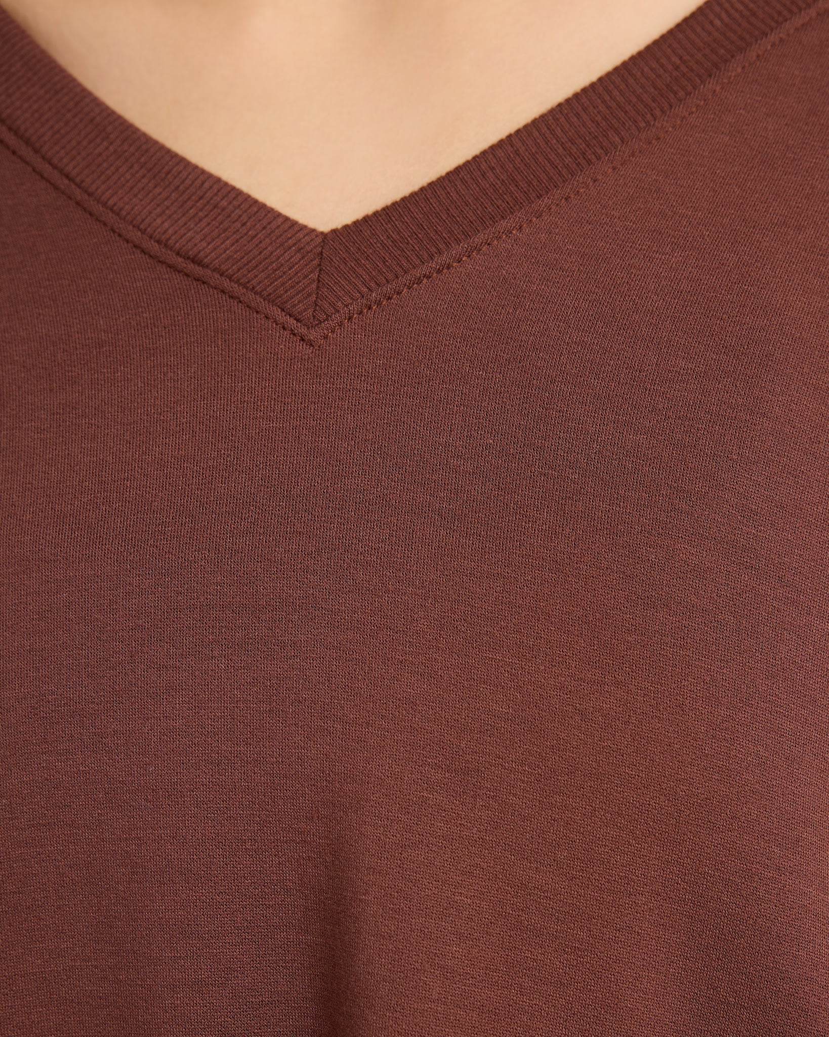 Chocolate Fondant $|& Interval Flex Fleece V-Neck Top - SOF Detail
