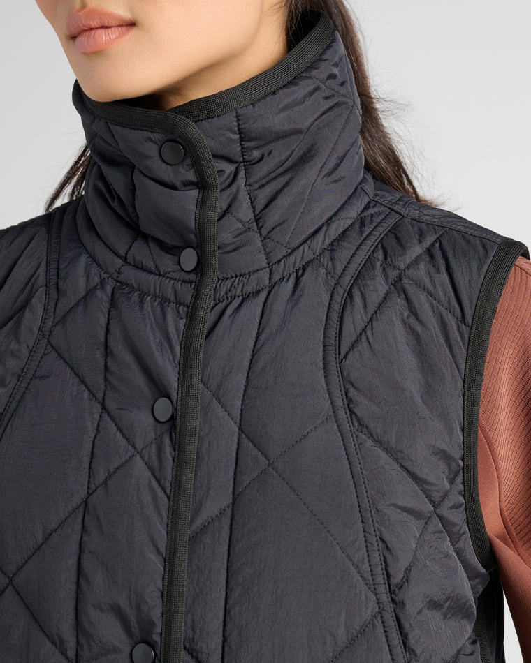 Black $|& Interval Quilted Vest - SOF Detail