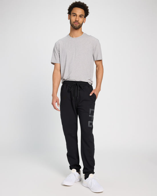 Black $|& LFG Graphic Endurance Jogger - UGC On Fig