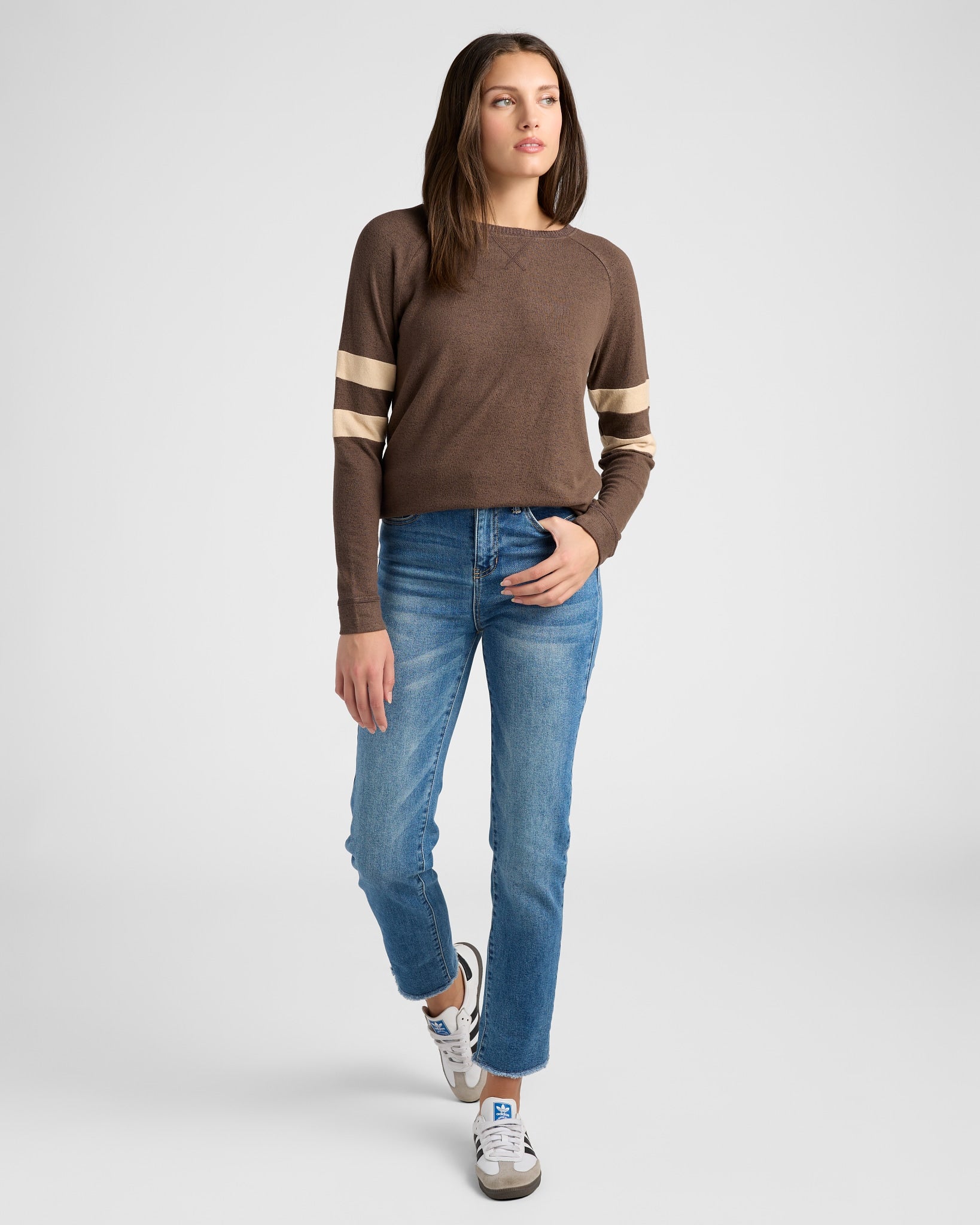 Heather Dark Chocolate/Heather Oatmeal $|& SEAS Shoreline Varsity Cozy Top - UGC On Fig