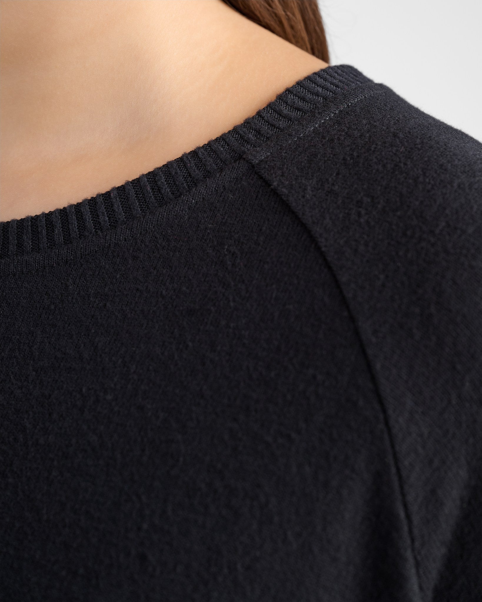 Black/Cream $|& SEAS Shoreline Varsity Cozy Top - SOF Detail