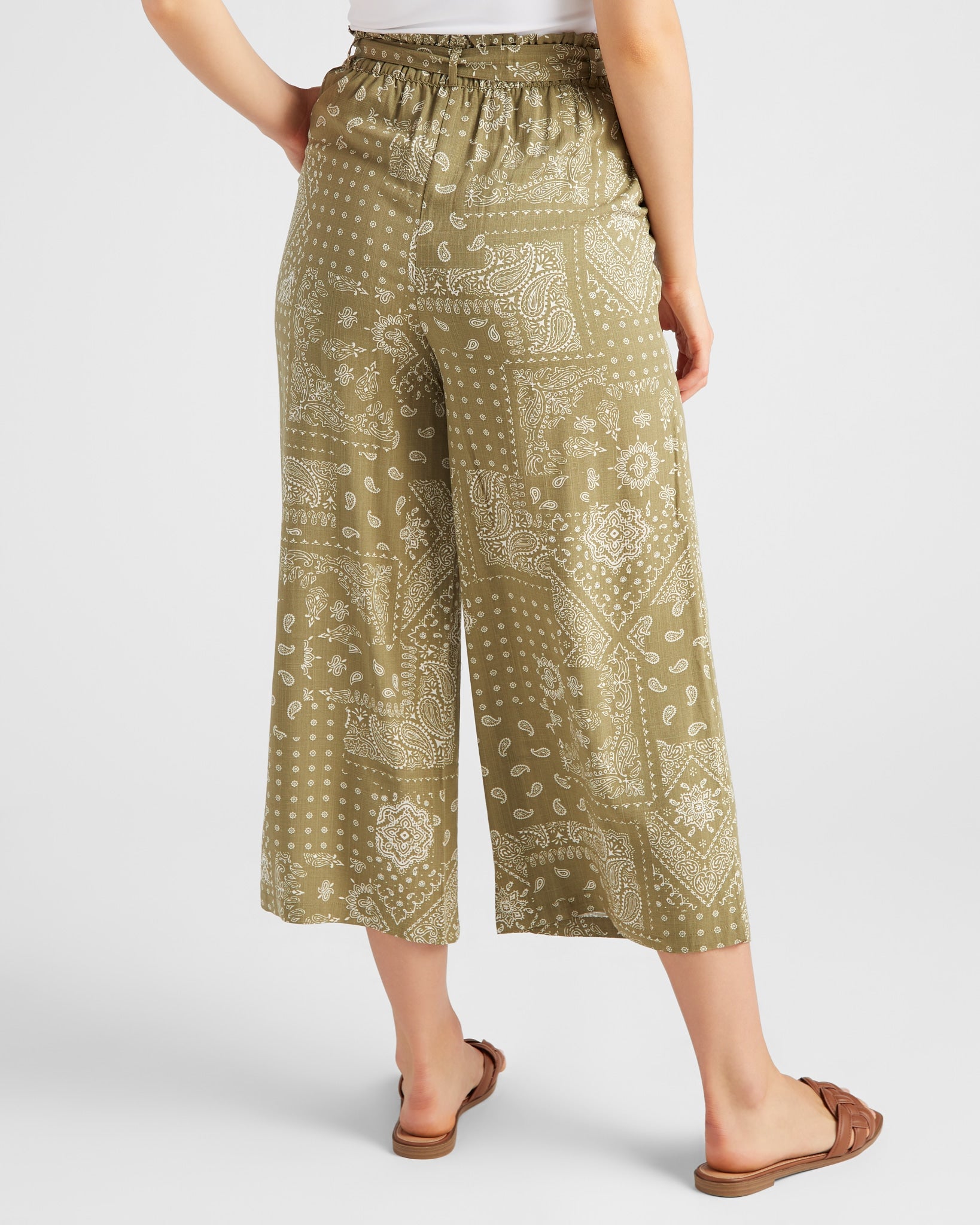 Olive Paisley $|& Be Cool Belted Pant - SOF Back