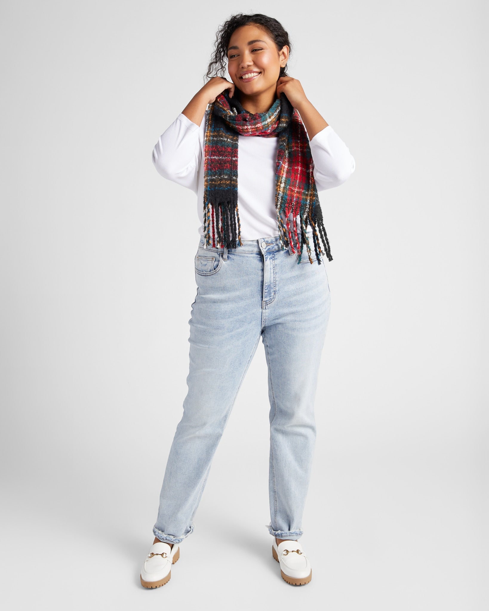Black $|& David & Young Plaid Scarf - UGC On Fig