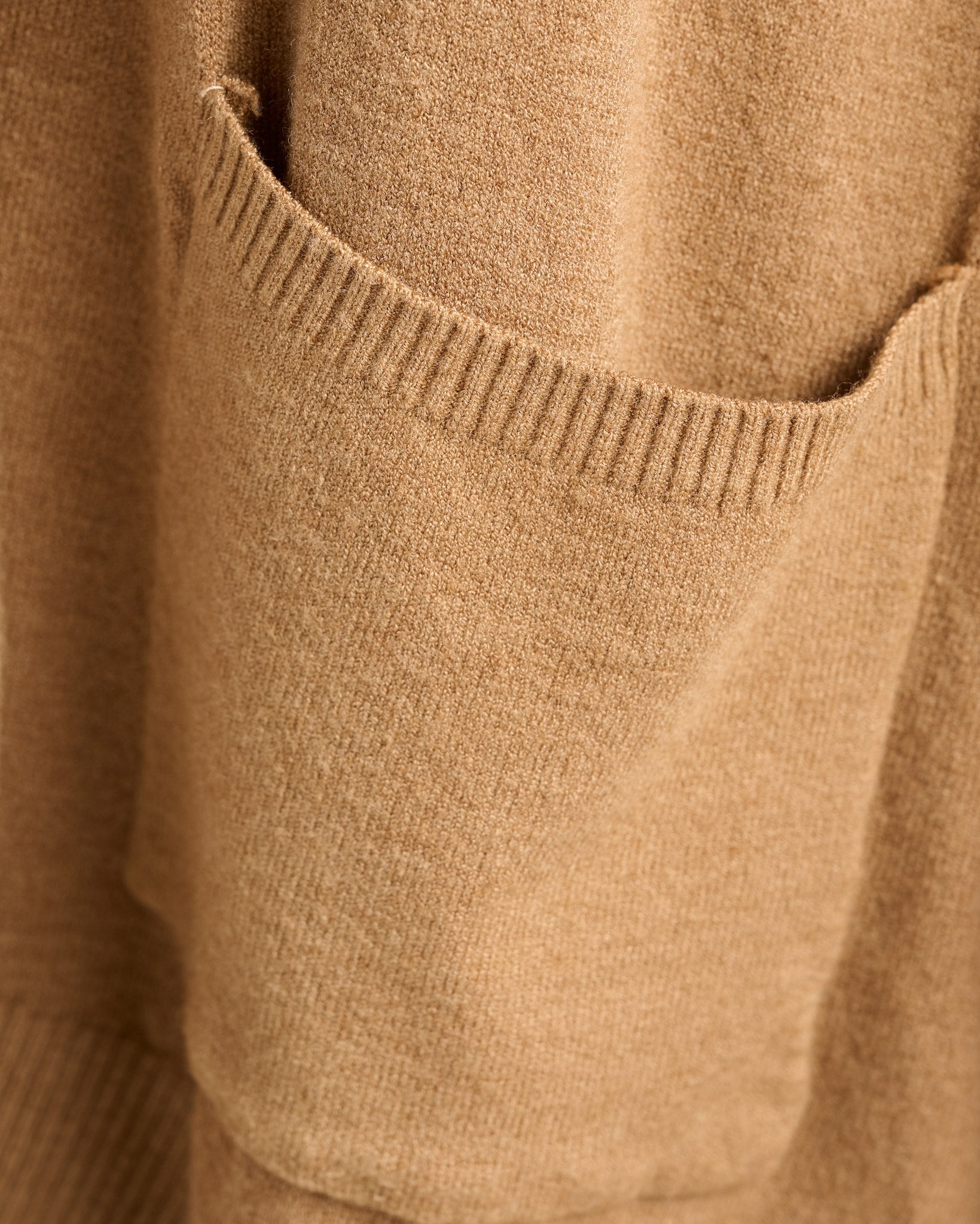 Heather Latte $|& Dreamers Open Long Line Cardigan withPockets - SOF Detail