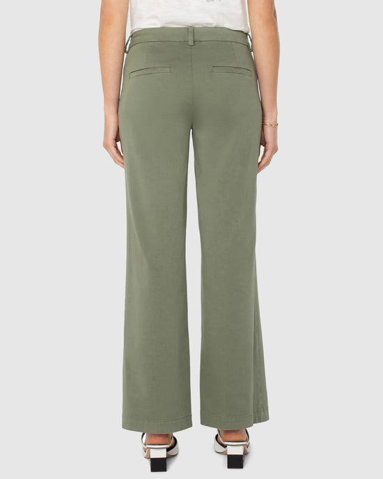 Martini Olive $|& Liverpool Kelsey Wide Leg Crop Trouser - Hanger Side