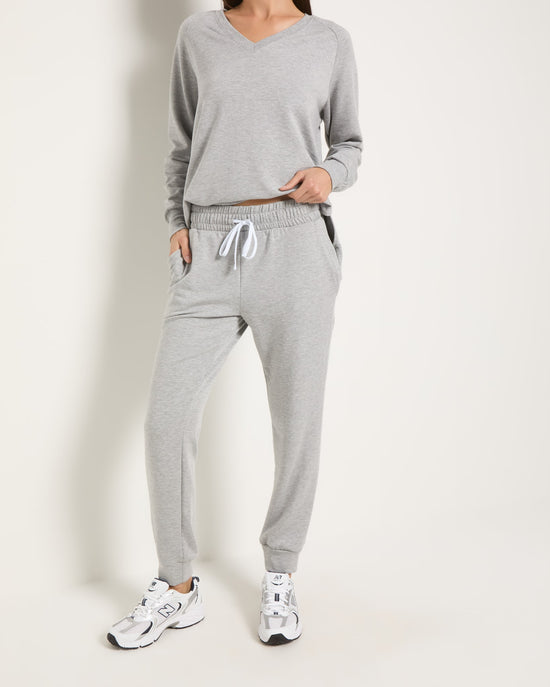 Heather Grey $|& Interval Flex Jogger - SOF Front