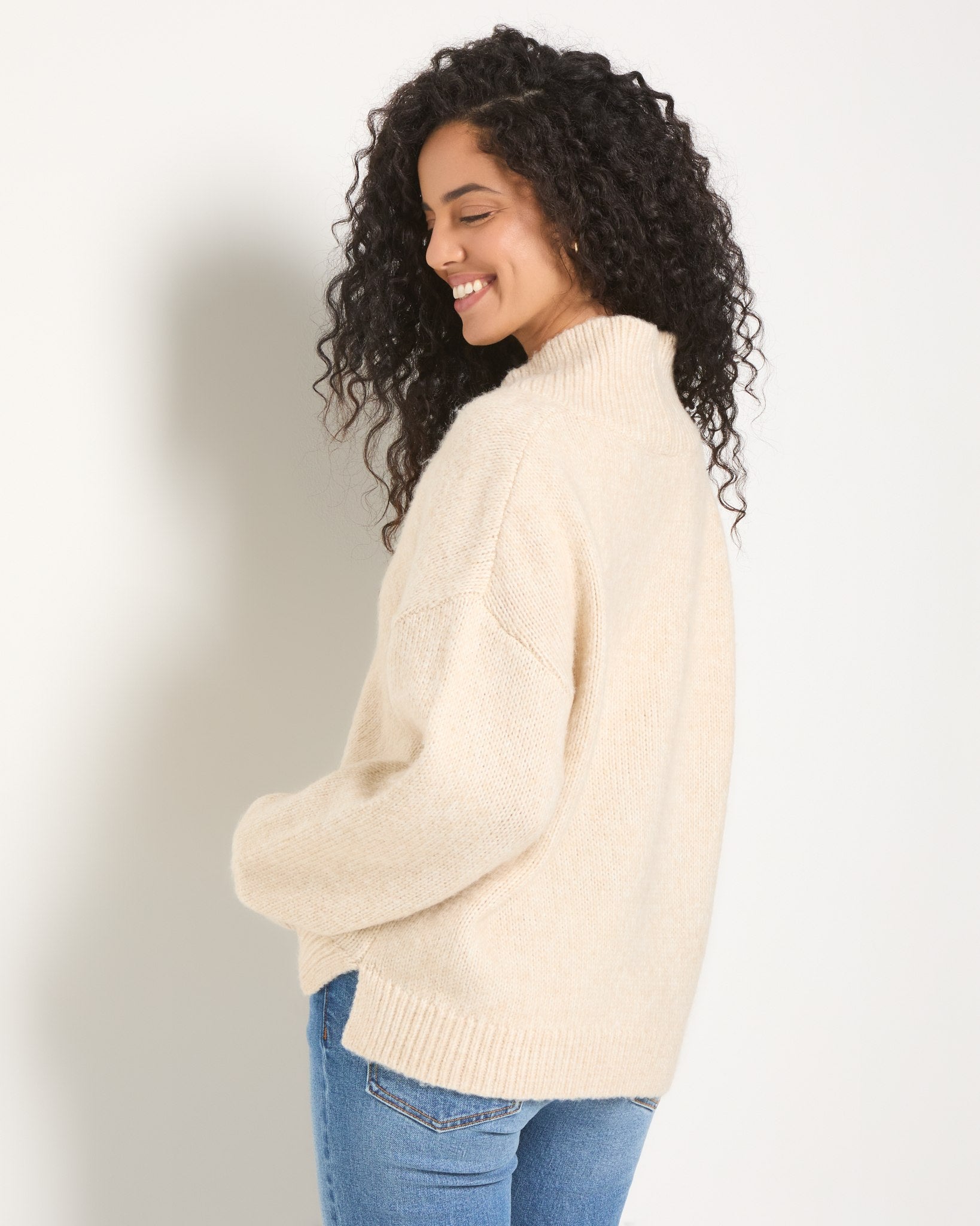 Birch $|& SEAS Breeze V-Neck Sweater - SOF Back
