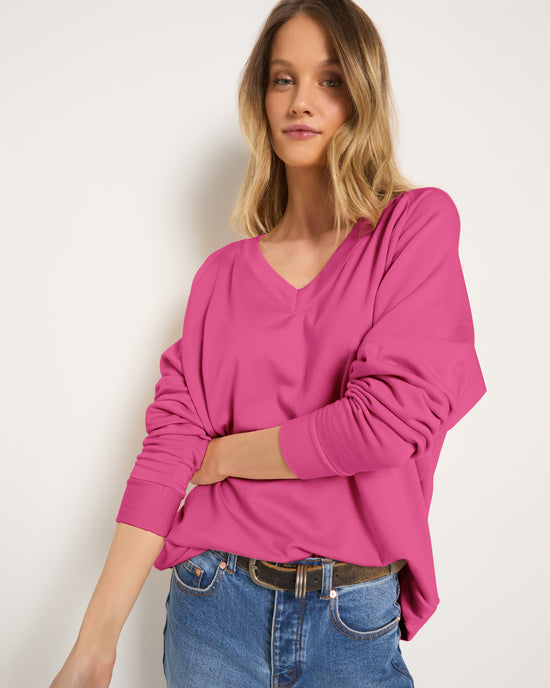 Rouge $|& SEAS Palmer Ranch Fleece V-Neck Top - SOF Back