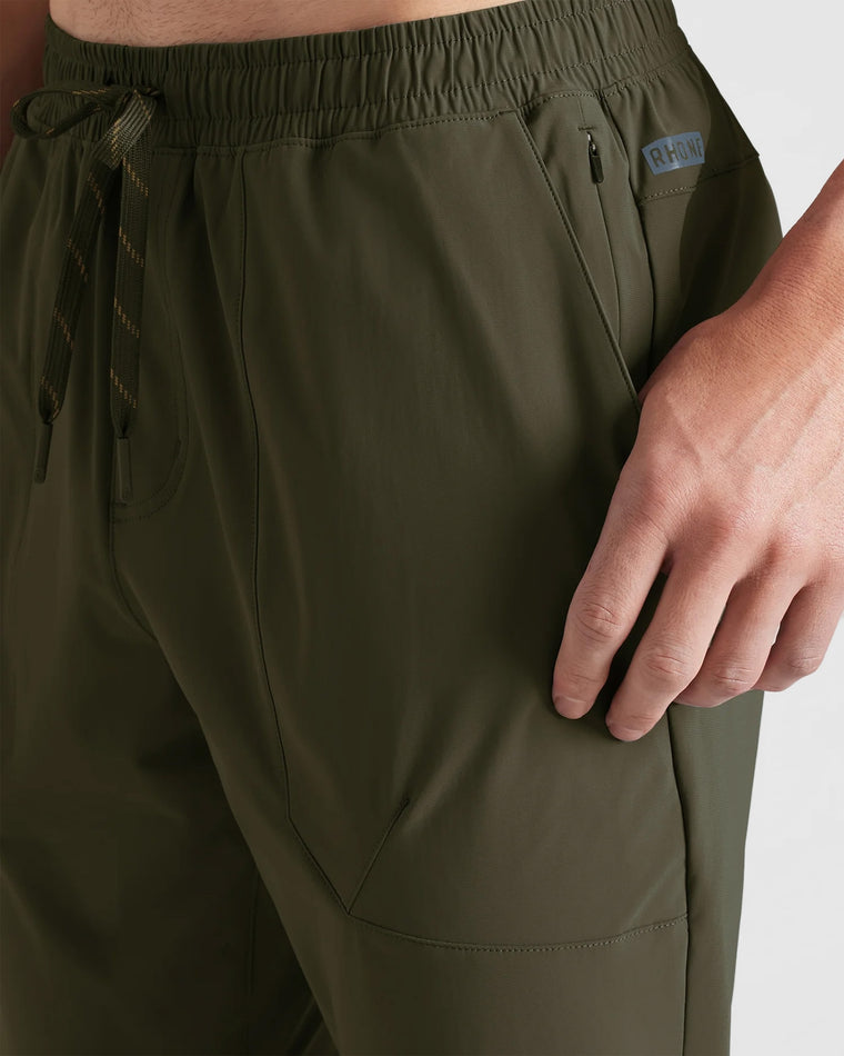Dark Moss $|& Rhone Pursuit Pant - Hanger Back