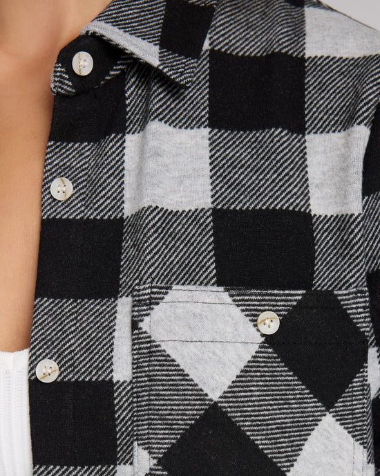 Grey Black Plaid $|& Thread & Supply Lewis Plaid Shirt - SOF Detail