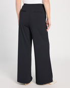 Black $|& Bobeau Pleat Pant with Pockets - SOF Back
