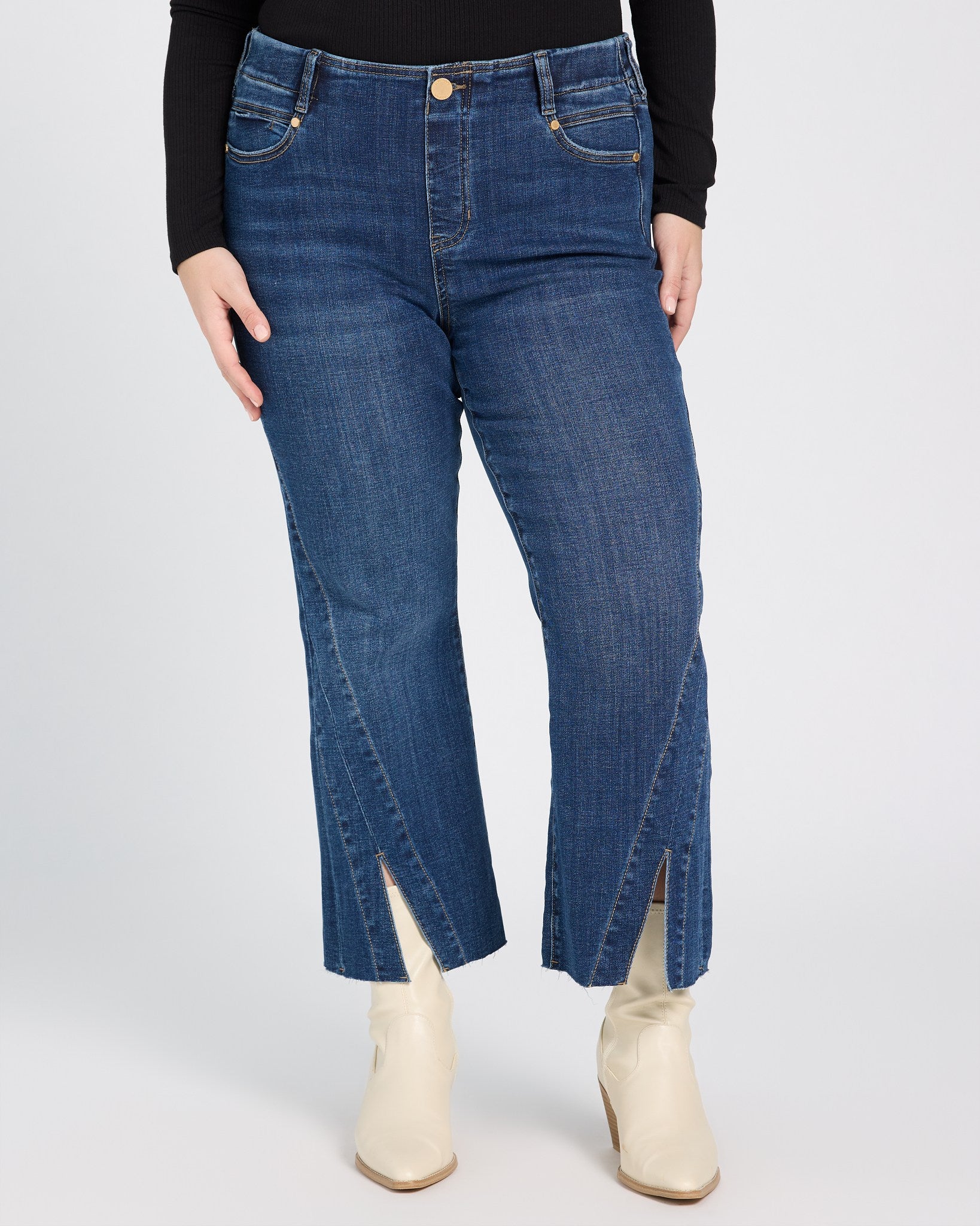 Bowers $|& Liverpool Gia Glider Crop Flare with Twisted Seam - SOF Front