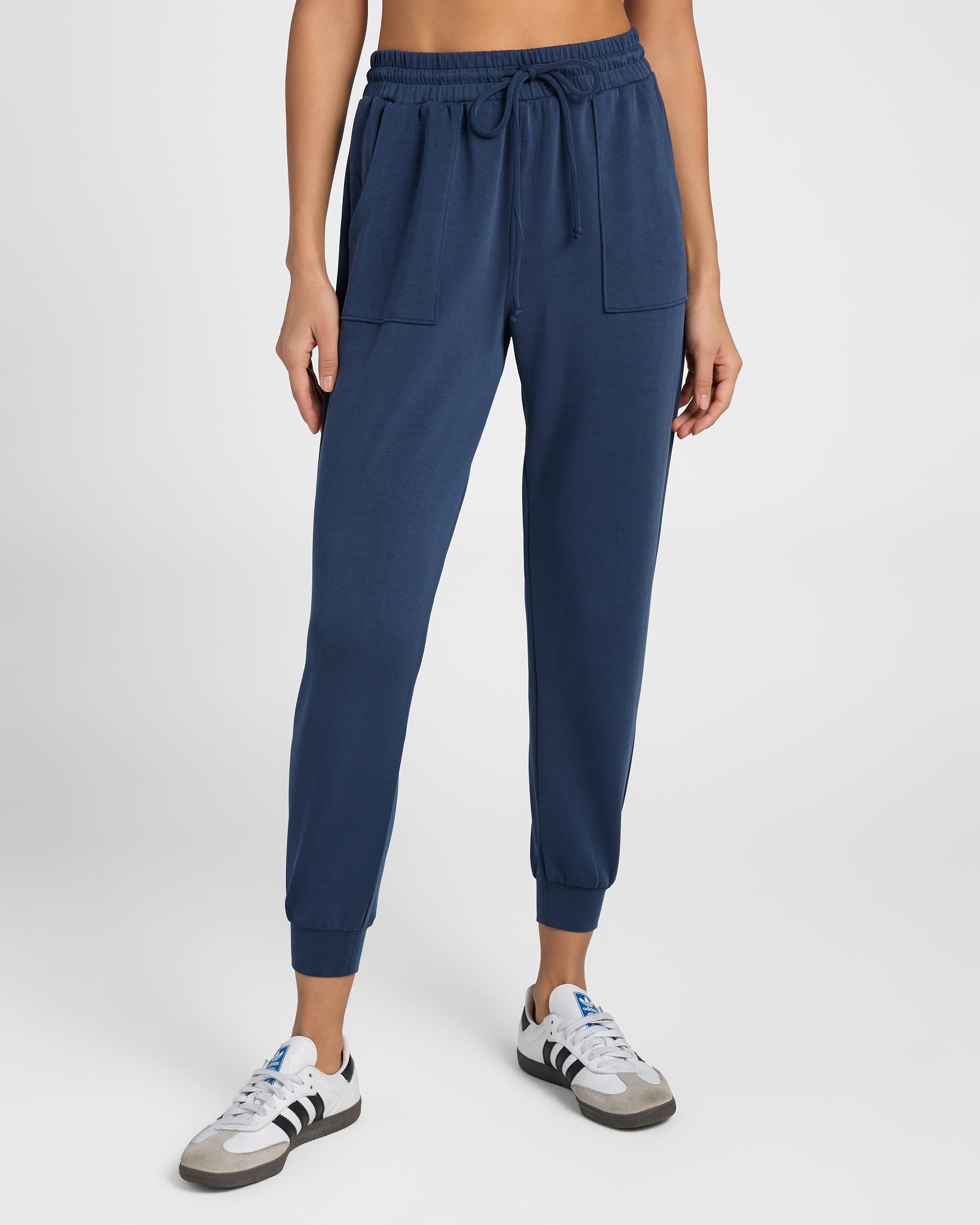 Navy $|& Thrive Société Patch Pocket Lounge Jogger - SOF Front