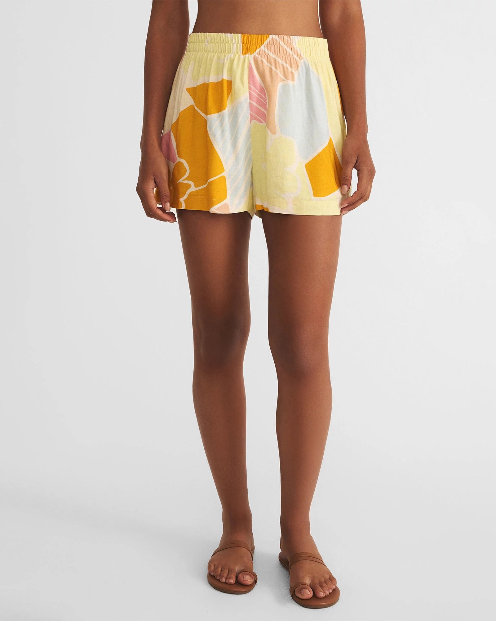 Mellow Yellow $|& Z Supply Scout Riviera Linen Short - VOF Detail