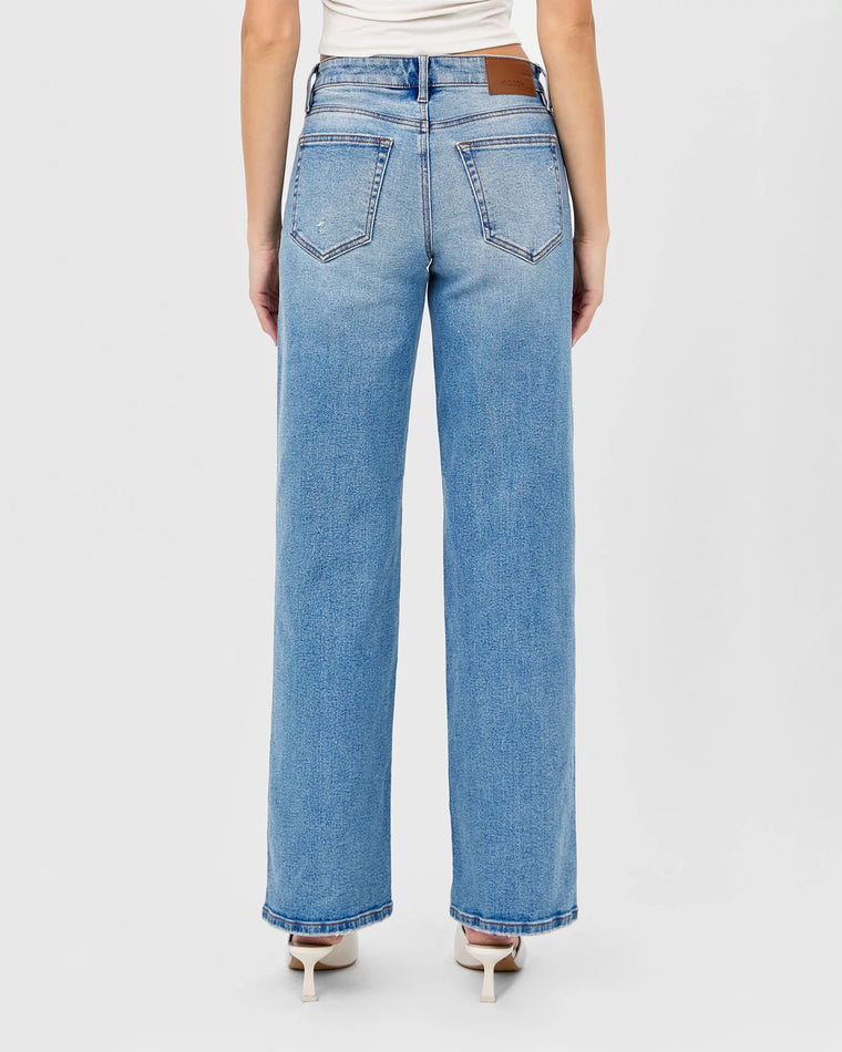 Medium Wash Blue $|& Hidden The Logan Dad Jean - Hanger Side