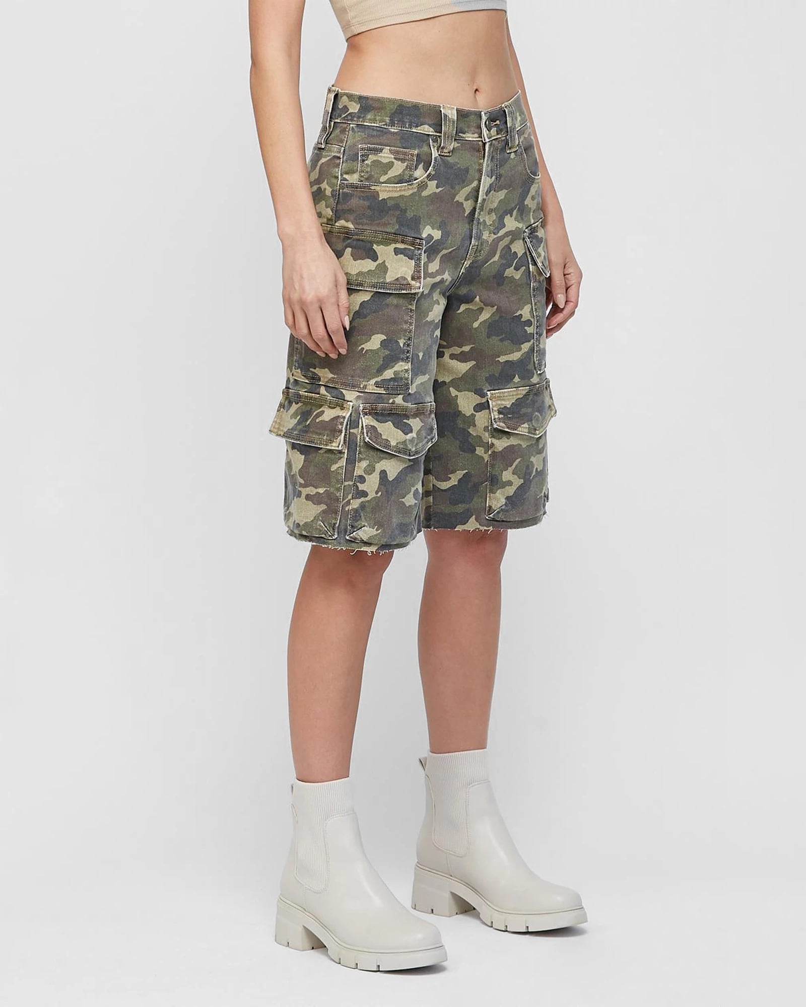90s galaxy 迷彩 cargo baggy shorts greeny The Alyx Cargo Baggy Short - High-Rise & 6 Pockets – Wantable
