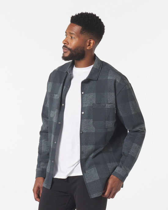 Carbon/Black Hudson Plaid Print $|& Glyder Trek Shirt - VOF Detail