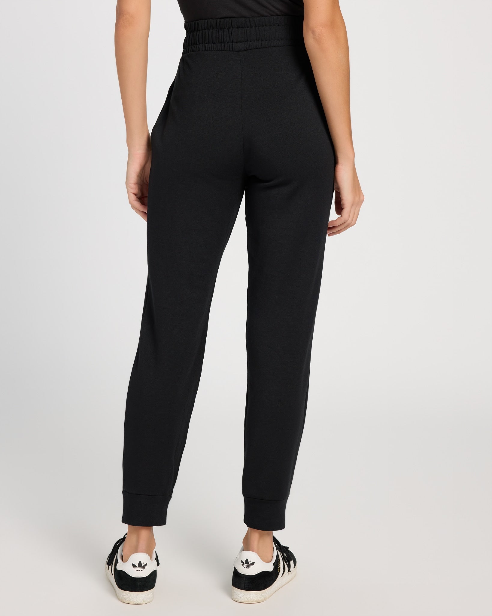 Black/White $|& Interval Flex Jogger - SOF Back