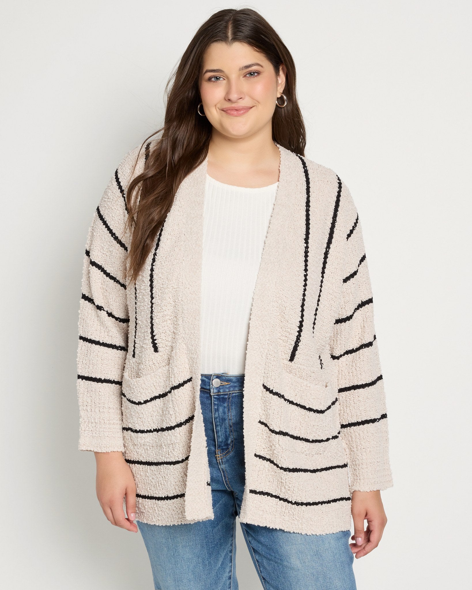 Cream/Black $|& Bobeau Eyelash Cardigan Chenille Base - SOF Front