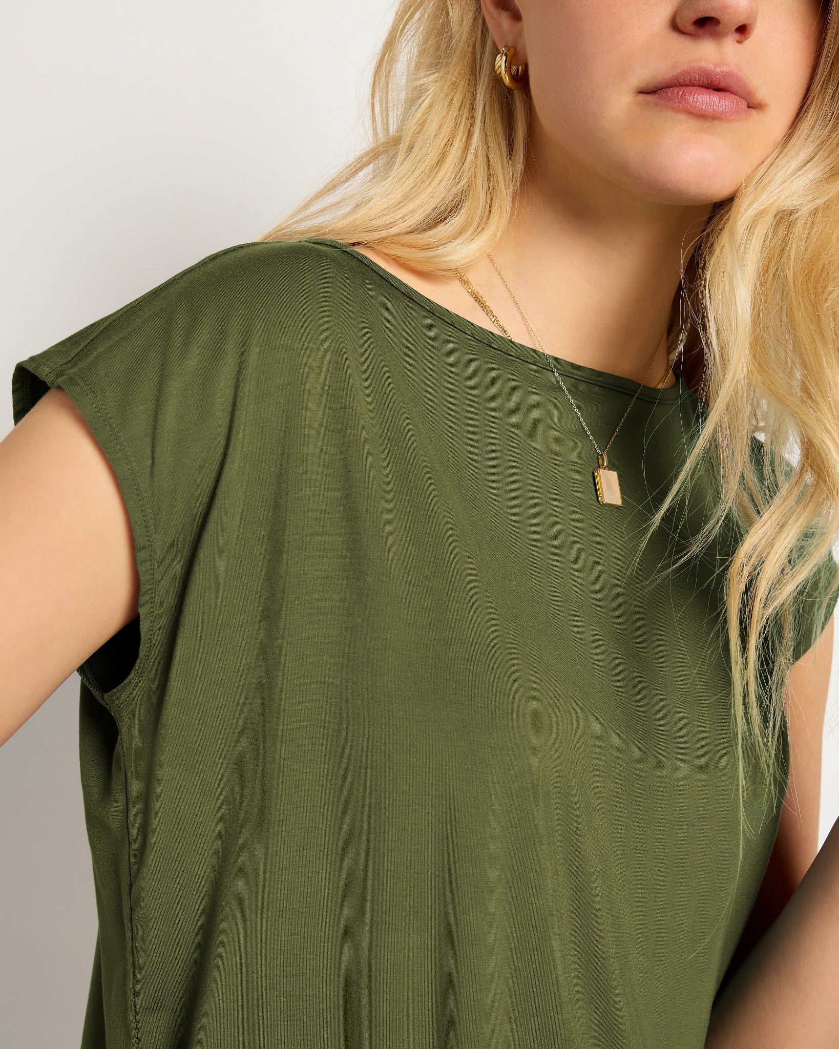 Olive Branch $|& SEAS Brentwood Boat Neck Top - SOF Full Front